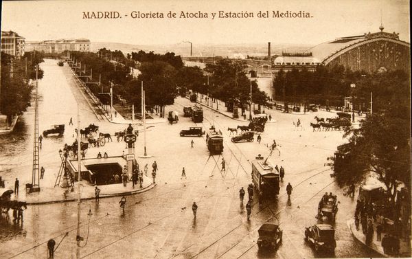 Glorieta de Atocha y Estación del Mediodía