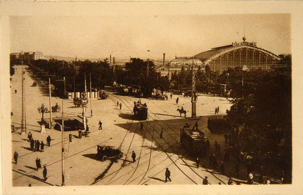 Glorieta de Atocha y Estación de M. Z. A. 