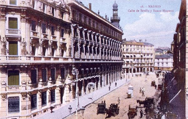 Calle de Sevilla y Banco Hispano