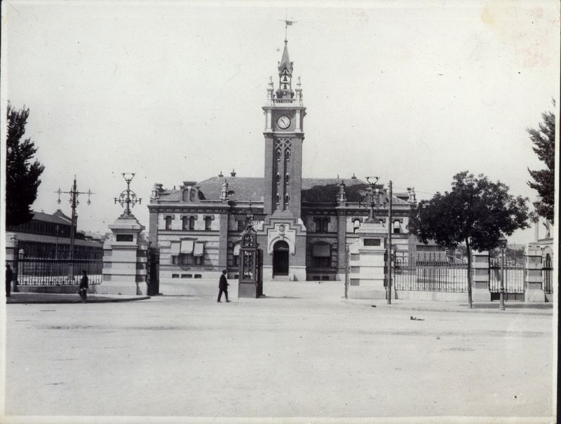 Edificio del Reloj del Matadero Municipal