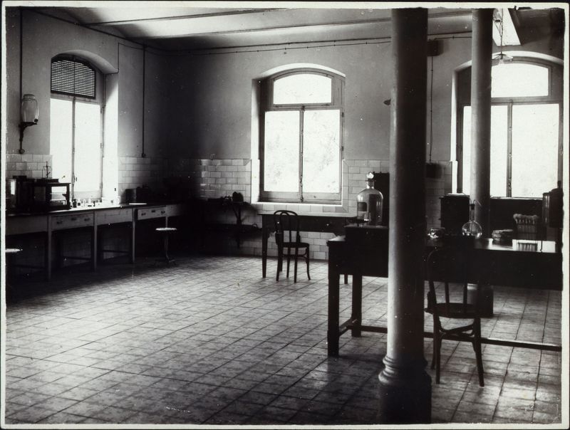 Interior del laboratorio del Matadero Municipal