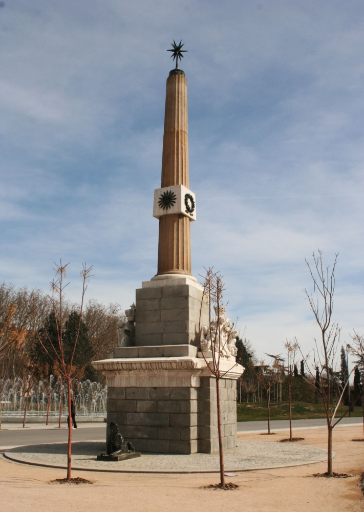 Fuente del obelisco de la Fuente Castellana