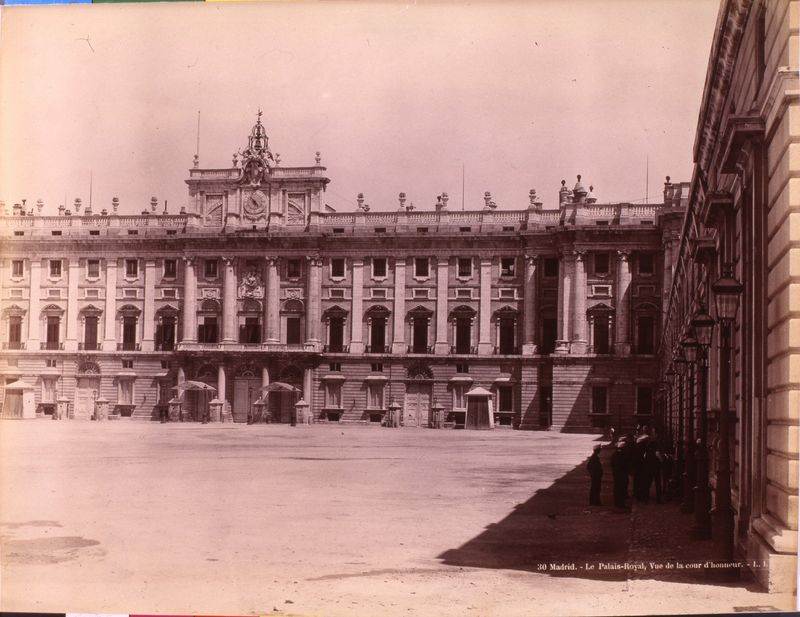 El Palacio Real, plaza de la Armera