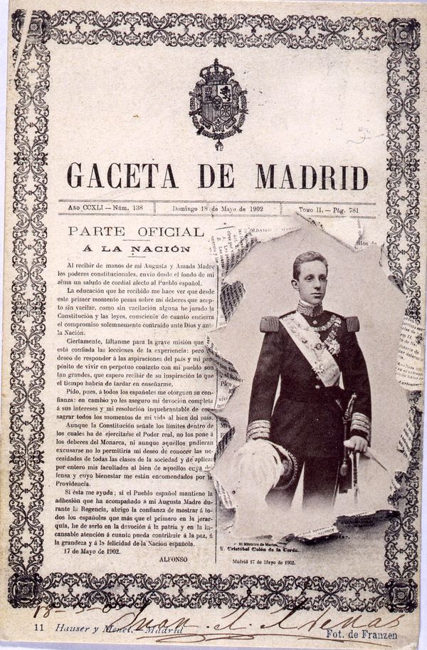 Periódico Gaceta de Madrid y retrato de Alfonso XIII