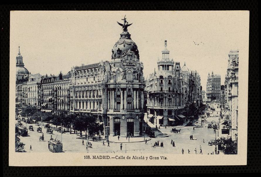 Calle de Alcal y Gran Va