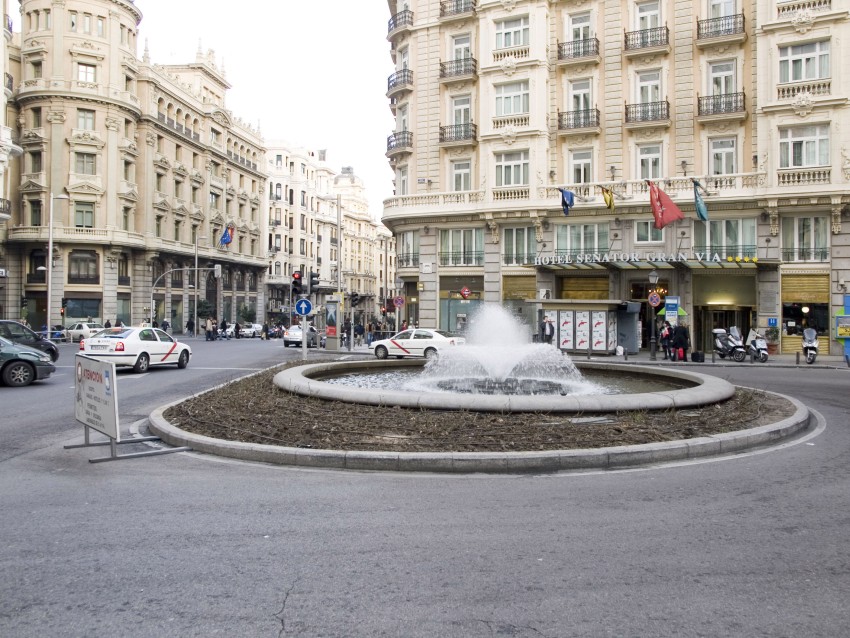 Fuente de la Red de San Luis