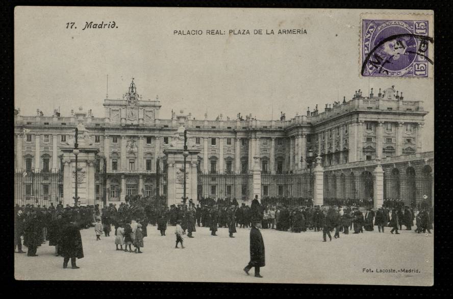 Palacio Real y Plaza de la Armera