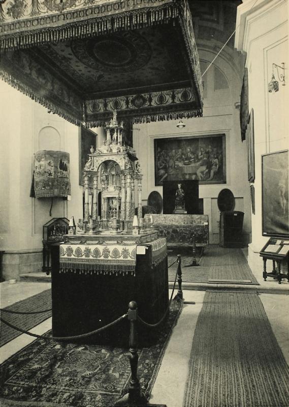 La custodia procesional del Corpus en la instalacin de la exposicin El antiguo Madrid