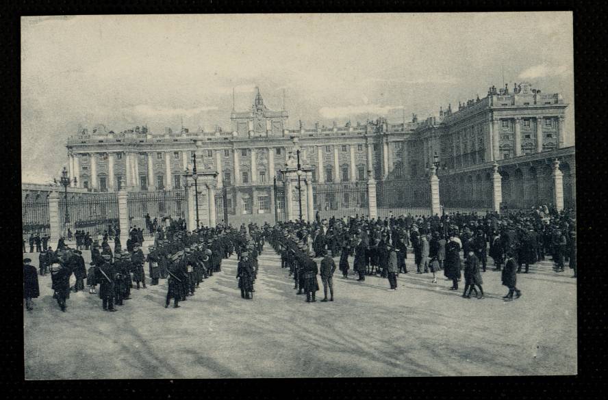 Palacio Real. Plaza de la armeria