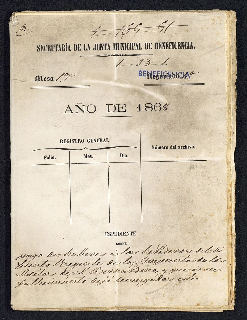 Pago de haberes a los herederos del difunto regente de la Imprenta de los asilos de San Bernardino (Don Jesus Moreno y Bautista) y que tras su fallecimiento dej devengados.