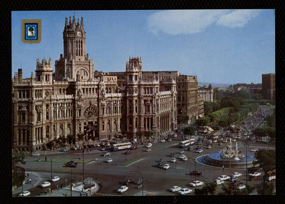 La Cibeles, Palacio de Comunicaciones y Paseo del Prado