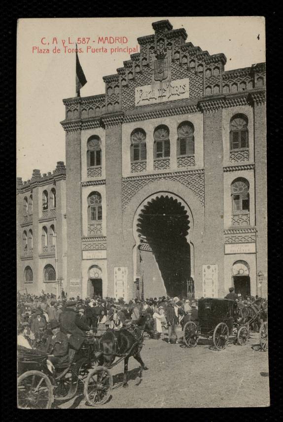 Puerta principal de la Plaza de Toros