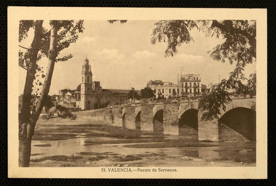 Valencia. Puente de Serranos
