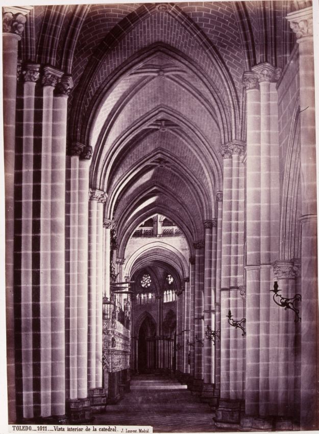 Vista interior de la catedral de Toledo