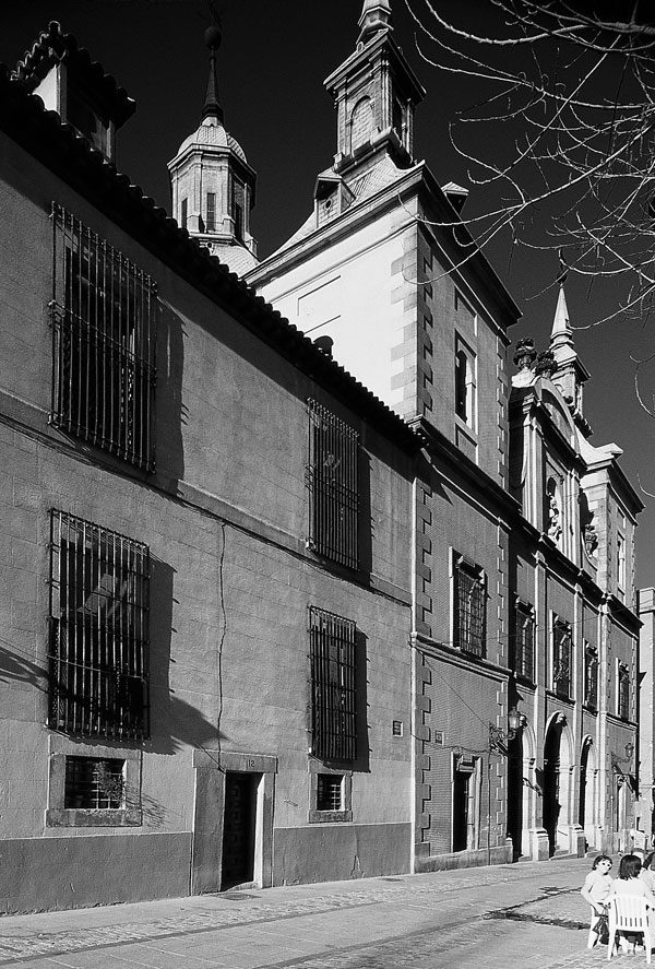 Convento de las Comendadoras y parroquia de Santiago el Mayor