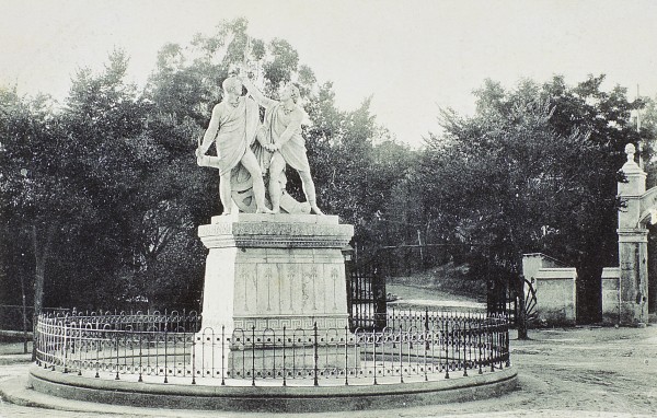 Monumento a Daoiz y Velarde