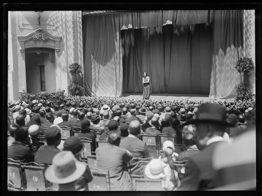 Recital de Berta Singerman en el Retiro