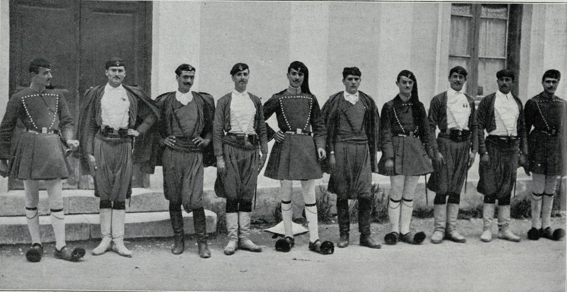 Grupo de soldados cretenses de guarnicin en Atenas