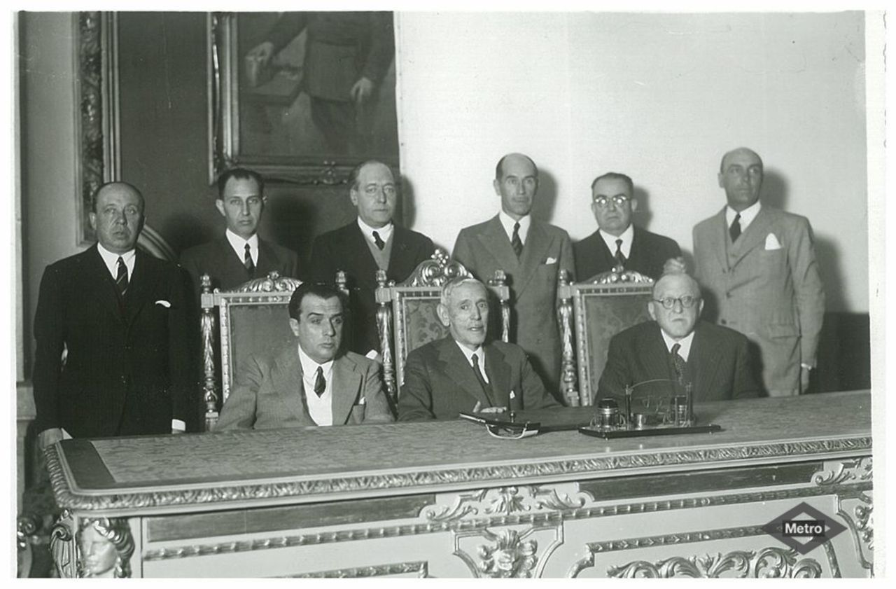 Junta general de accionistas en el ao 1946