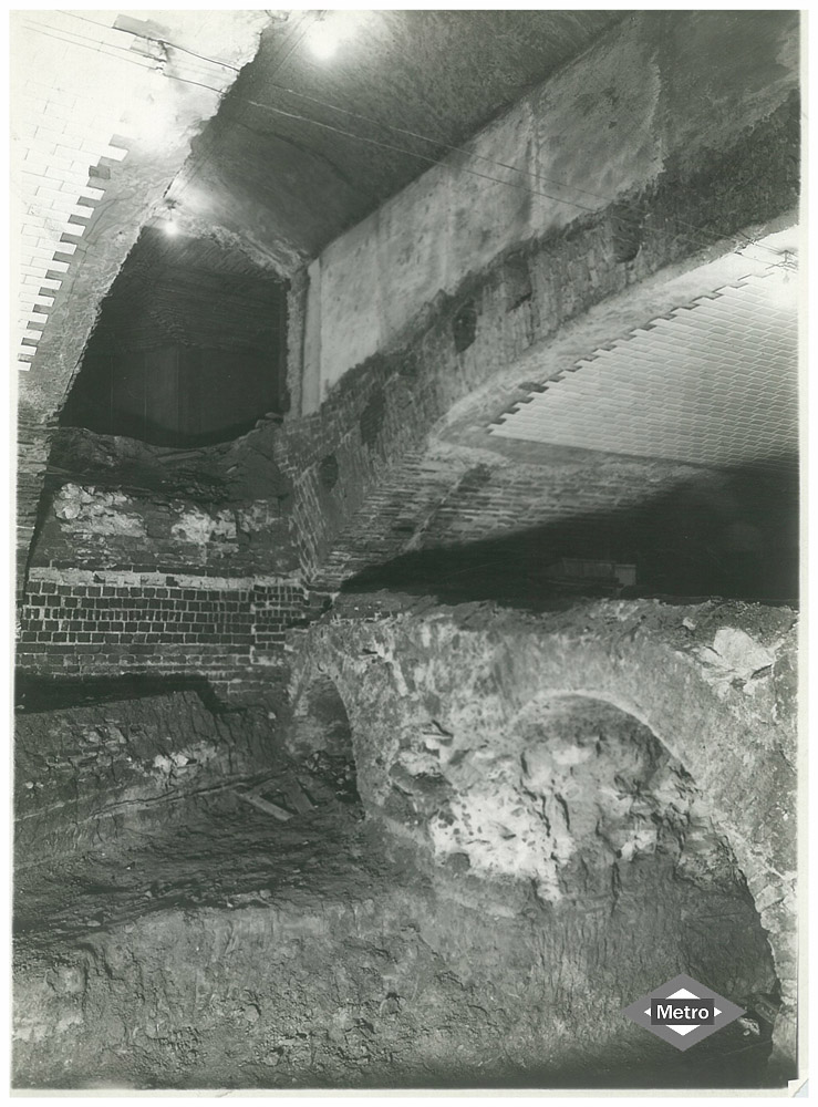 Obras en los túneles de la estación de Ópera