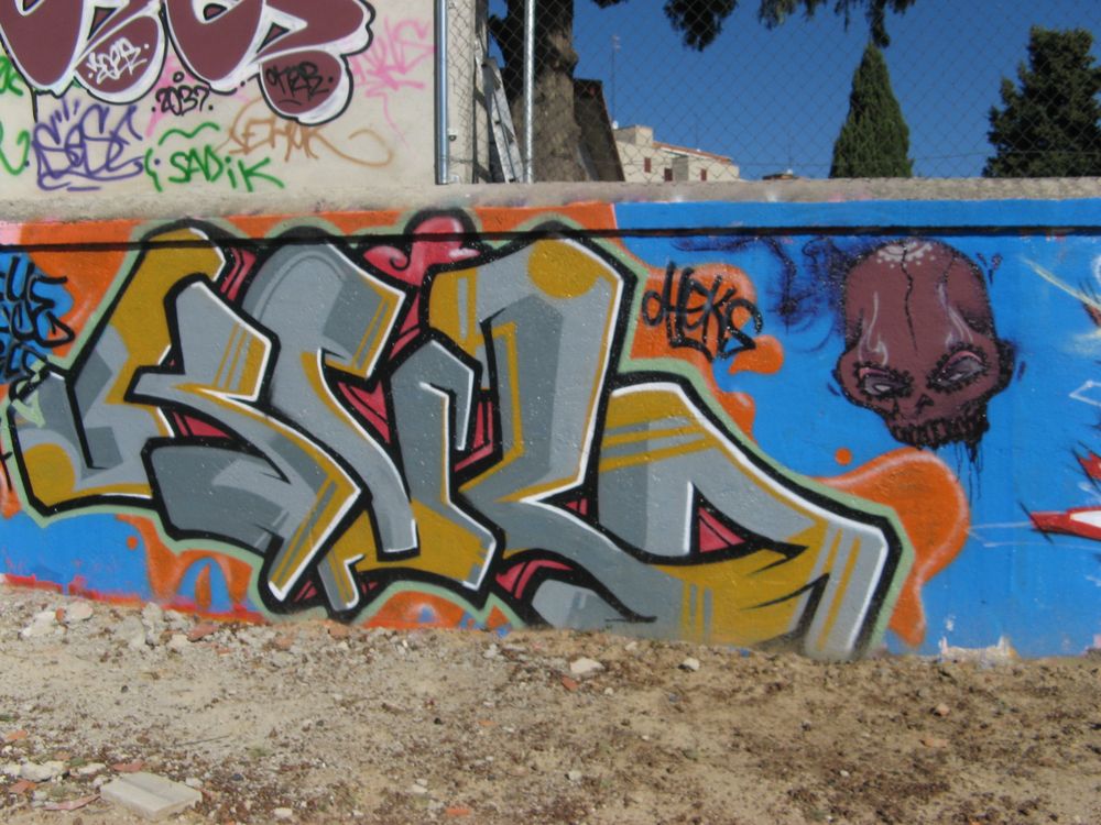 Graffitis en la cárcel de Carabanchel