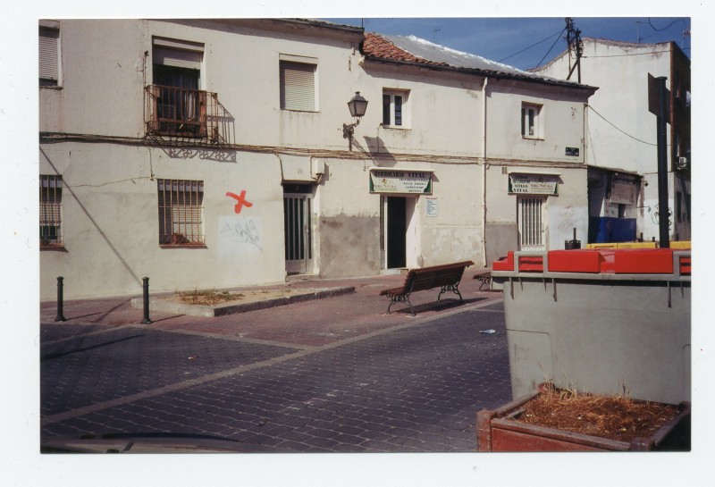 Casa antigua en la calle Sierra Gador en Vallecas