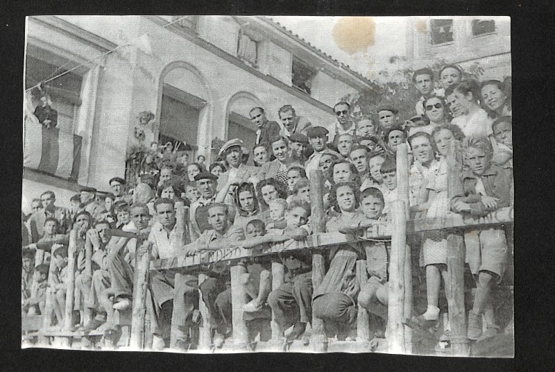 Vecinos de Vallecas en la plaza de toros