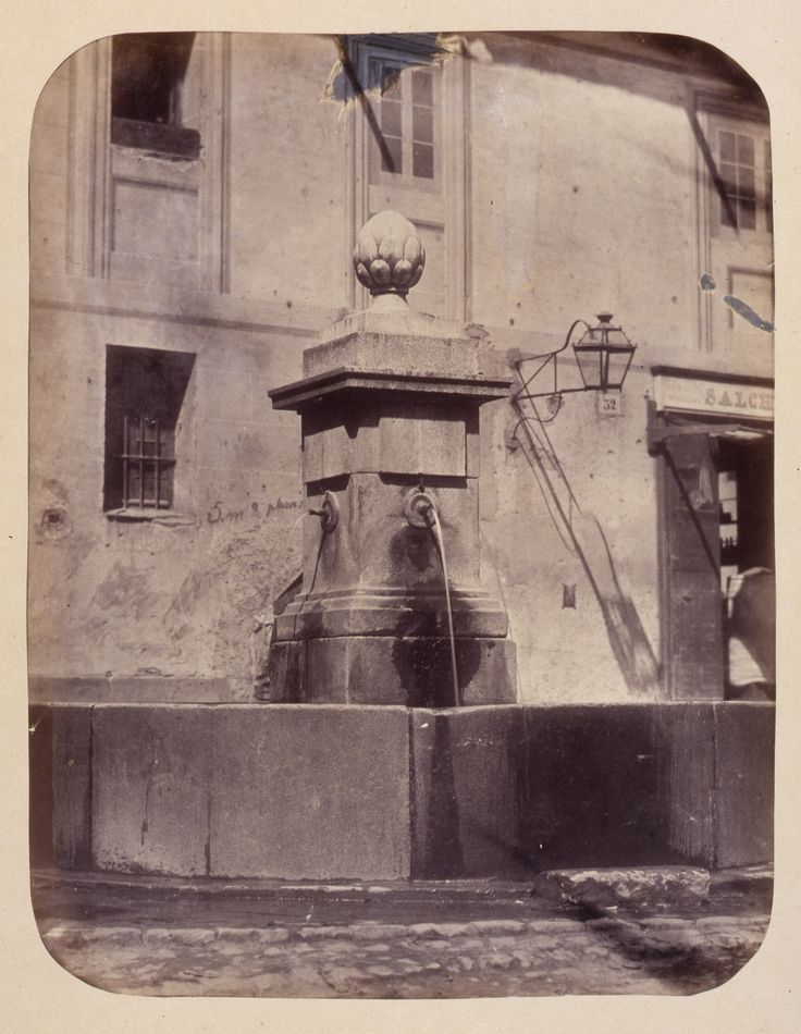 Fuente vecinal en la Calle de Cabestreros