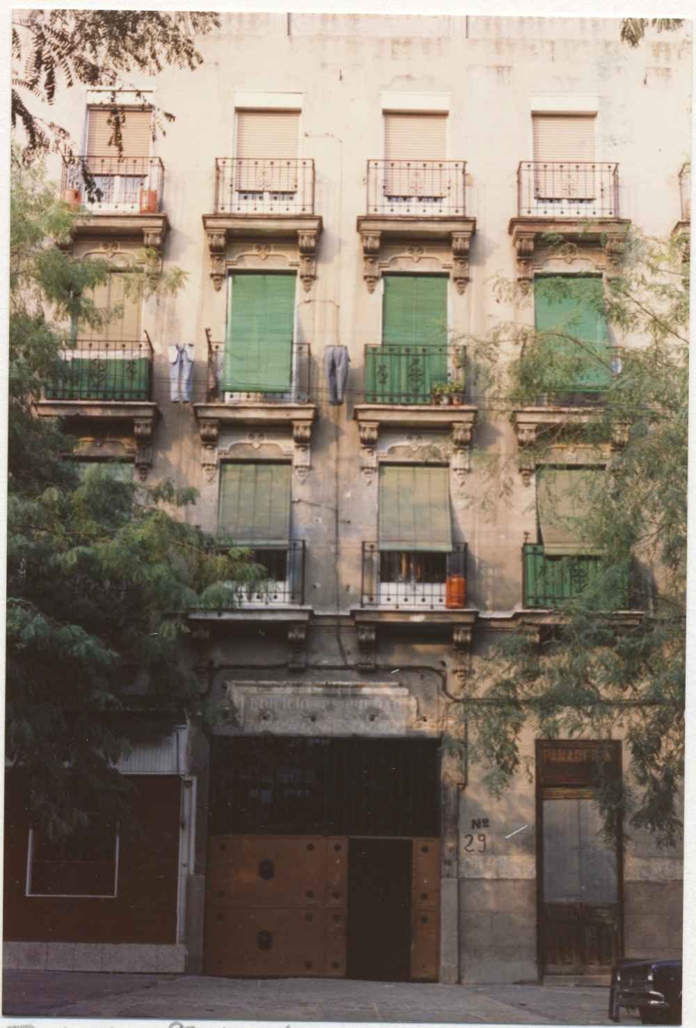 Puerta de la corrala del Paseo de Yeseras, 29