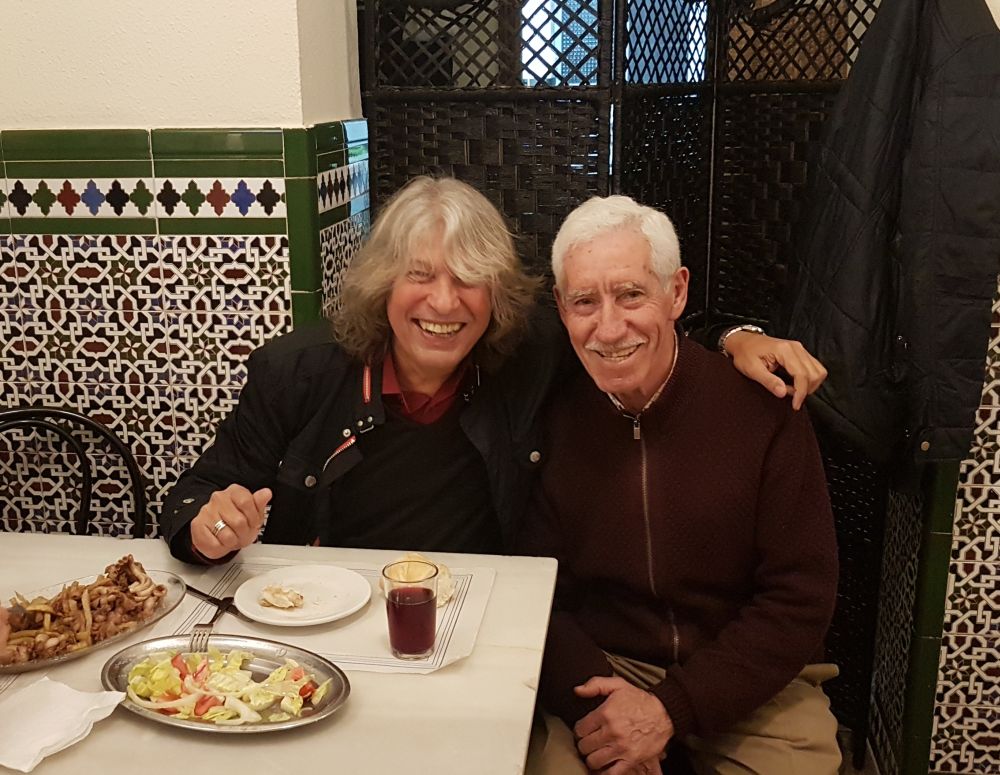Comiendo gallinejas con José Mercé