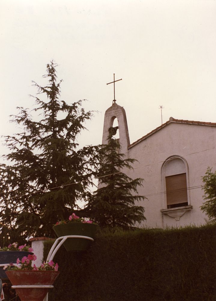 Torre de la capilla del colegio María Reina