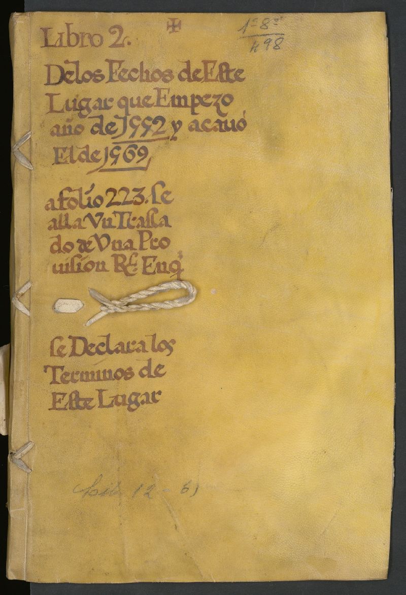 Ayuntamiento de Vallecas : Actas correspondientes a los años 1552 a 1569. Libro 2