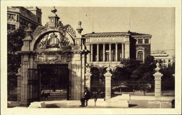 Entrada al Parque del Retiro y Museo de Reproducciones Artsticas