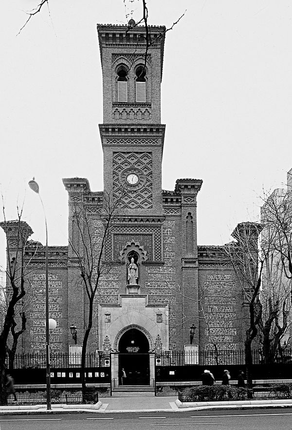 Iglesia de San Fermn de los Navarros