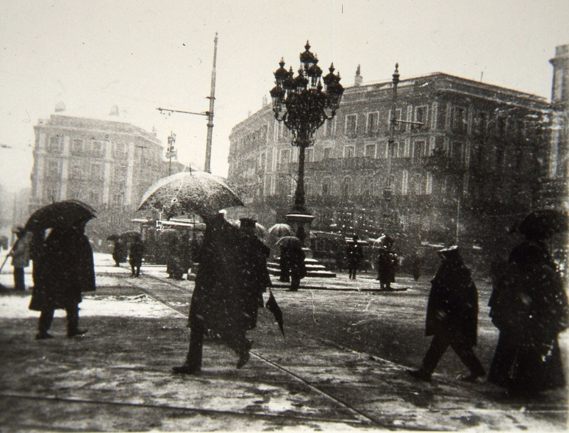 La Puerta del Sol un da de nevada