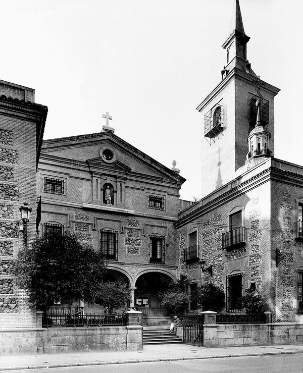 Iglesia de San Gins y Capilla del Santo Cristo