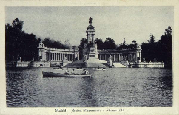 Retiro. Monumento a Alfonso XII
