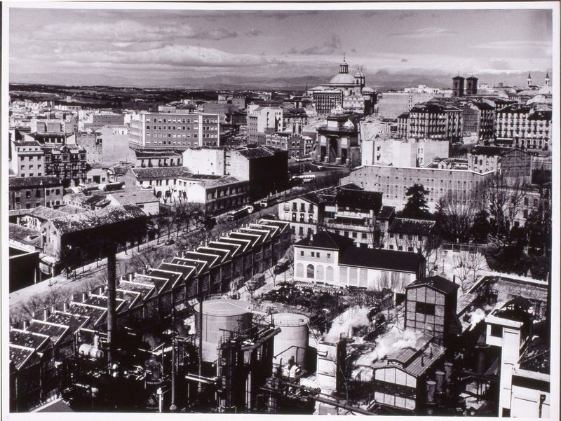 Fbrica de Gas, en el paseo de los Olmos