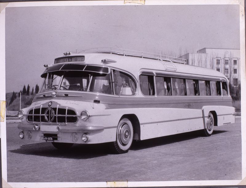 Autobús de la Empresa Turística de Autobuses
