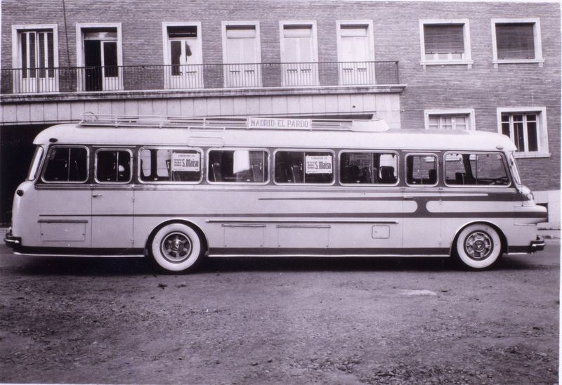 Autobús de servicio Madrid-El Pardo
