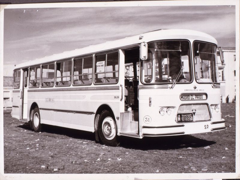 Autobús de servicio Madrid-El Pardo
