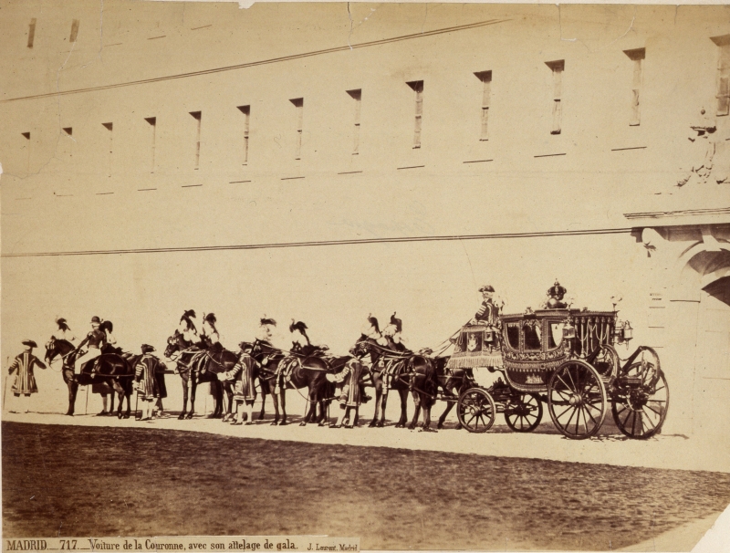 Voiture de la Couronne, avec son attelage de gala