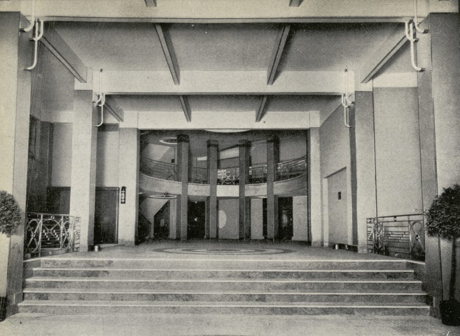 Vista general del vestbulo del teatro del edificio Coliseum