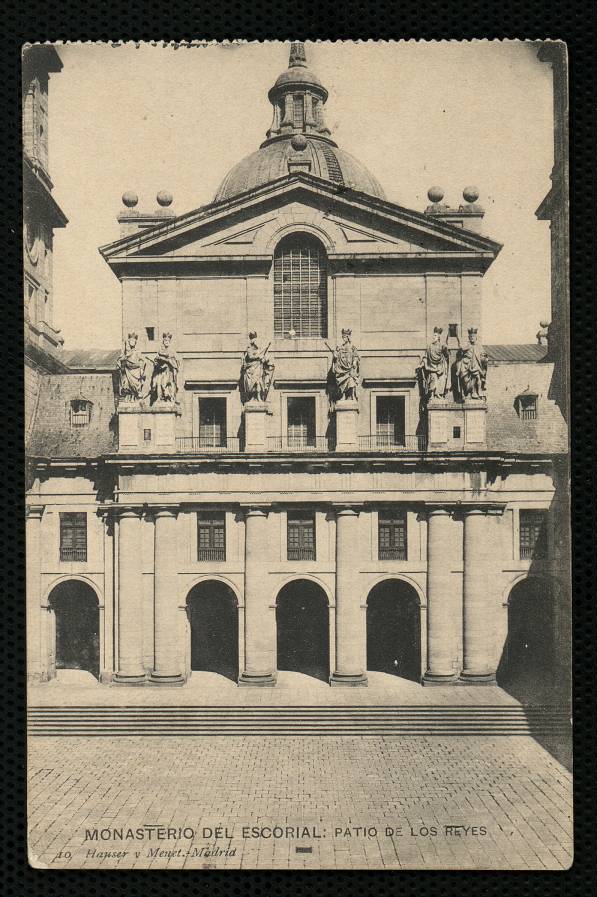 Patio de los Reyes del Monasterio del Escorial