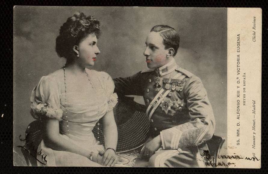 SS. MM. Don Alfonso XIII y Doa Victoria Eugenia, reyes de Espaa