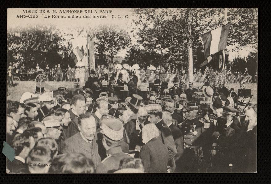 Visite de S. M. Alphonse XIII a Paris. Aero-club