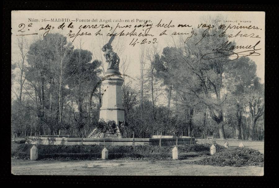 Fuente del ngel Cado en el Parque