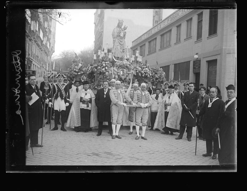 Procesin de la Virgen de la Almudena