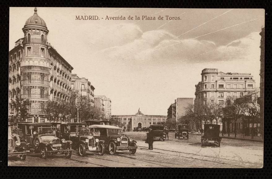 Avenida de la Plaza de Toros
