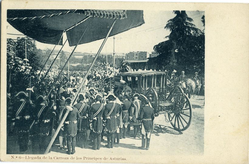 Llegada de la Carroza de los Prncipes de Asturias